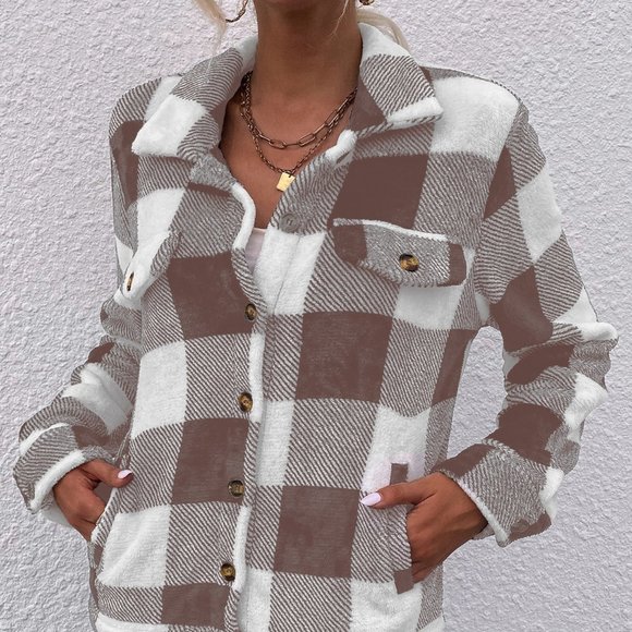 AESTHETIC TAN PLAID PATTERN POCKETED TEDDY JACKET - Picture 2 of 5